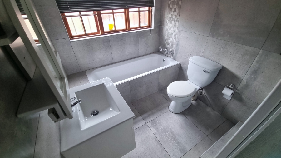 4 Bedroom Property for Sale in Cashan North West